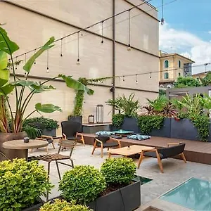 Отель The Spring House Vatican, Tapestry Collection By Hilton